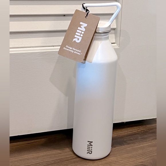 MiiR Water Bottle - Picture 3 of 4